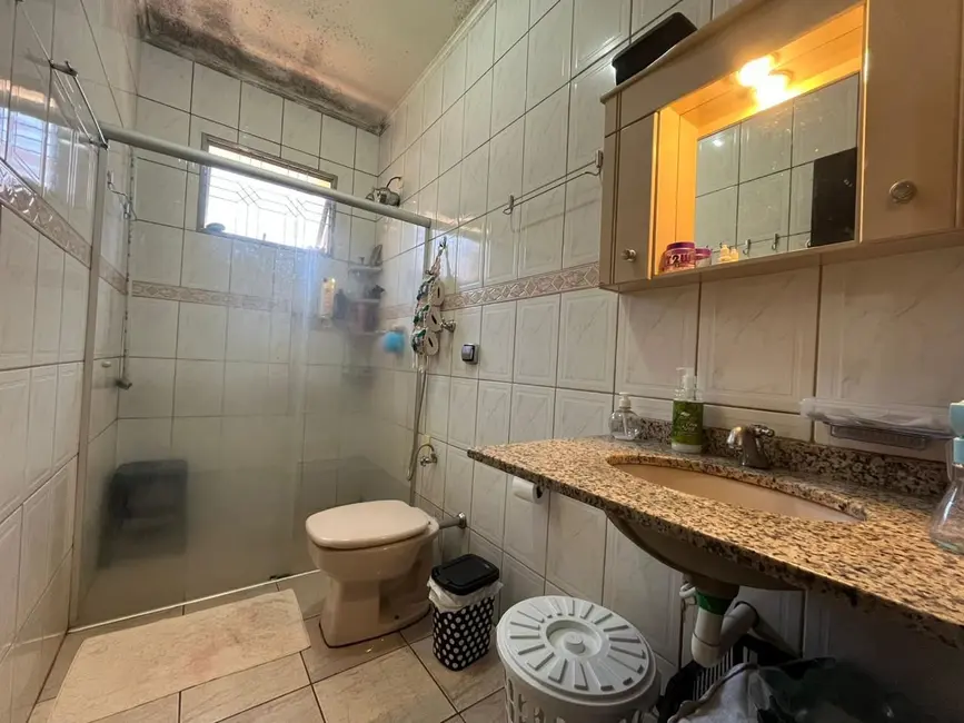 Foto 9 de Casa com 3 quartos à venda, 356m2 em Jau - SP