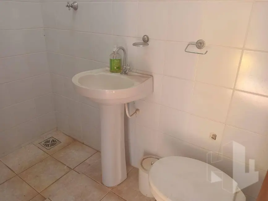 Casa com 1 quarto para alugar, 333m2 em Jardim Parati, Jau - SP - imagem 9 Foto 9 de Casa com 1 quarto para alugar, 333m2 em Jardim Parati, Jau - SP