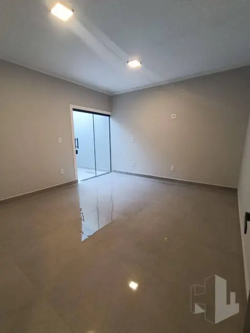 Foto 6 de Casa com 3 quartos à venda, 190m2 em Jau - SP