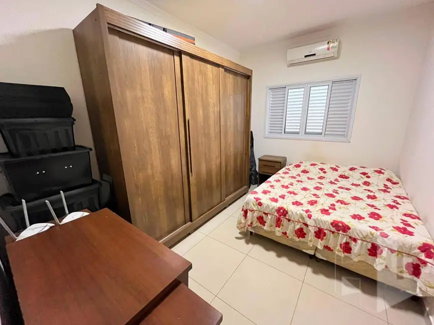 Foto 5 de Casa com 3 quartos à venda, 200m2 em Jau - SP