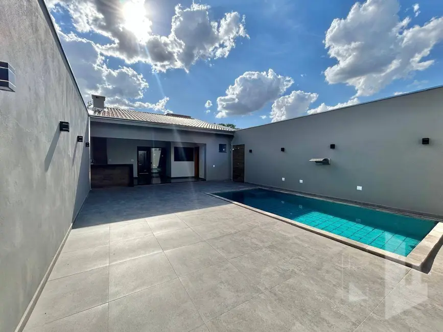 Casa com 2 quartos à venda e para alugar, 184m2 em Jardim Doutor Roberto Pacheco, Jau - SP - imagem 8 Foto 8 de Casa com 2 quartos à venda e para alugar, 184m2 em Jardim Doutor Roberto Pacheco, Jau - SP