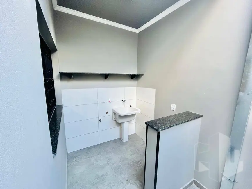 Casa com 2 quartos à venda e para alugar, 184m2 em Jardim Doutor Roberto Pacheco, Jau - SP - imagem 7 Foto 7 de Casa com 2 quartos à venda e para alugar, 184m2 em Jardim Doutor Roberto Pacheco, Jau - SP