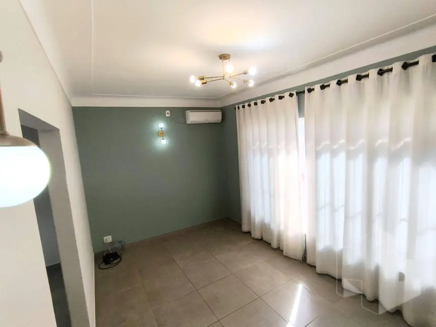 Casa com 3 quartos à venda, 200m2 em Vila Arnaldo, Sao Carlos - SP - imagem 2 Foto 2 de Casa com 3 quartos à venda, 200m2 em Vila Arnaldo, Sao Carlos - SP