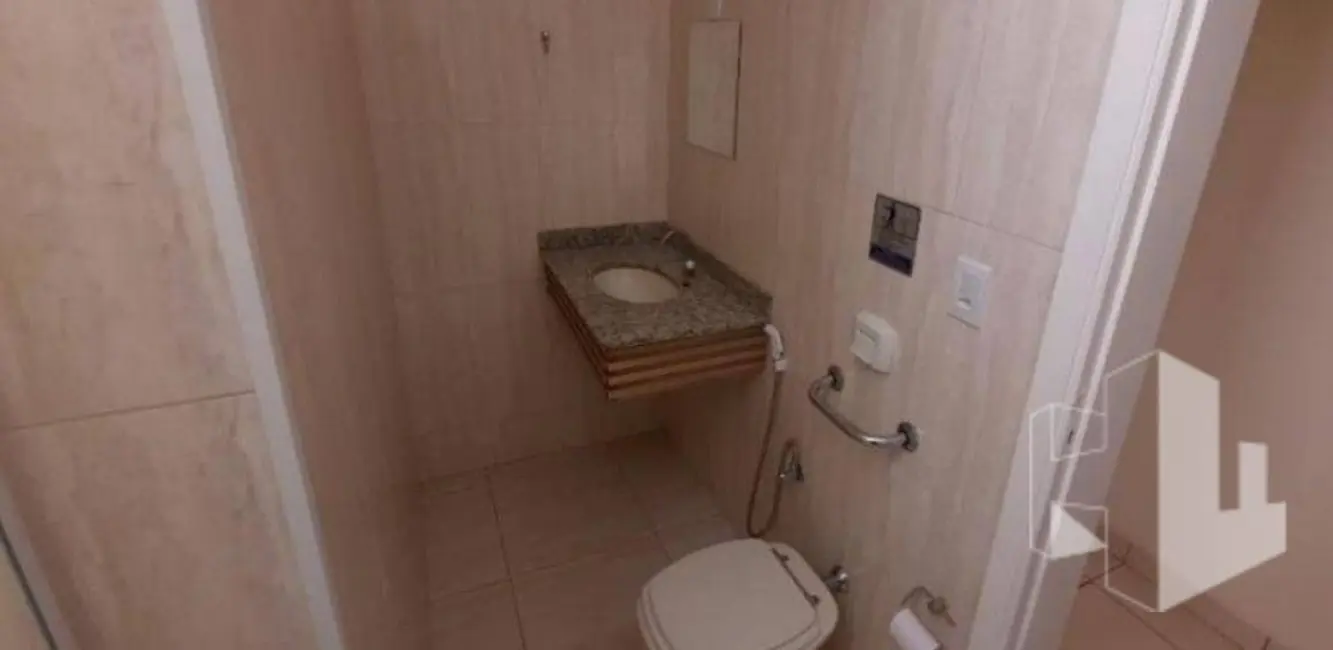 Foto 7 de Casa com 3 quartos para alugar, 250m2 em Chácara Braz Miraglia, Jau - SP