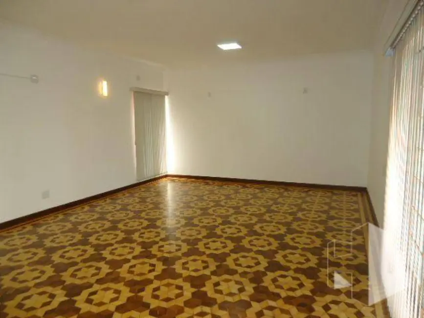 Foto 1 de Casa à venda, 300m2 em Centro, Jau - SP