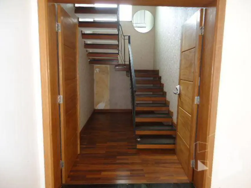 Foto 21 de Casa à venda, 300m2 em Centro, Jau - SP
