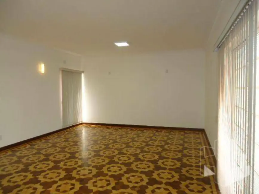 Foto 16 de Casa à venda, 300m2 em Centro, Jau - SP
