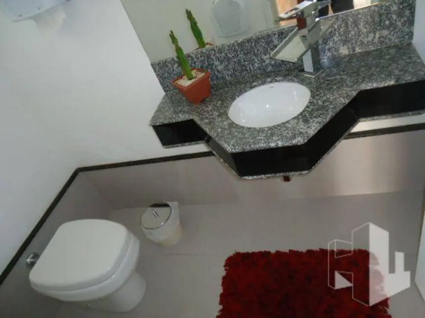 Foto 14 de Casa à venda, 300m2 em Centro, Jau - SP