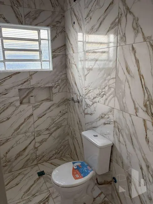Foto 9 de Casa com 2 quartos à venda, 127m2 em Jardim São Crispim, Jau - SP