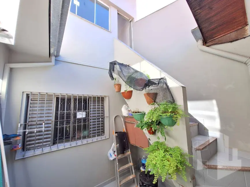 Casa com 2 quartos à venda, 127m2 em Jardim São Crispim, Jau - SP - imagem 9 Foto 9 de Casa com 2 quartos à venda, 127m2 em Jardim São Crispim, Jau - SP