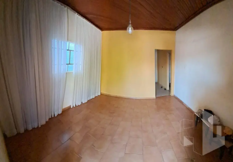 Foto 5 de Casa com 2 quartos à venda, 250m2 em Vila Nova Jaú, Jau - SP