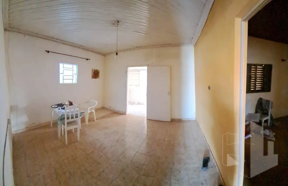 Foto 2 de Casa com 2 quartos à venda, 250m2 em Vila Nova Jaú, Jau - SP
