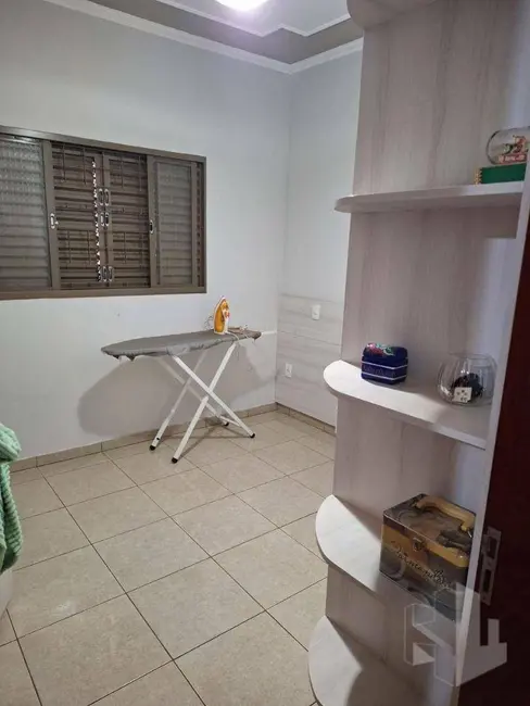 Foto 7 de Casa com 3 quartos à venda, 150m2 em Jardim Dona Emília, Jau - SP