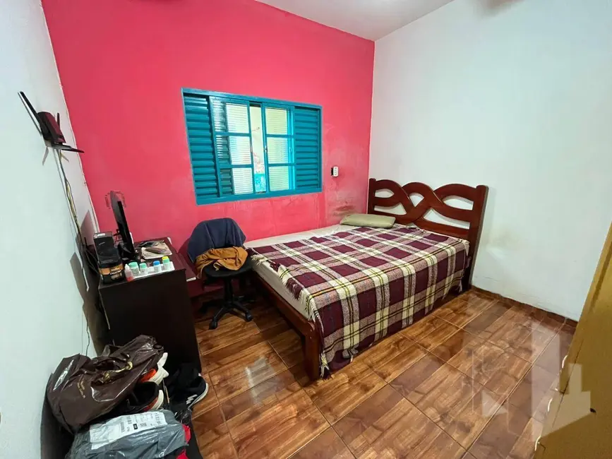 Foto 3 de Casa com 3 quartos à venda, 150m2 em Jardim Odete, Jau - SP
