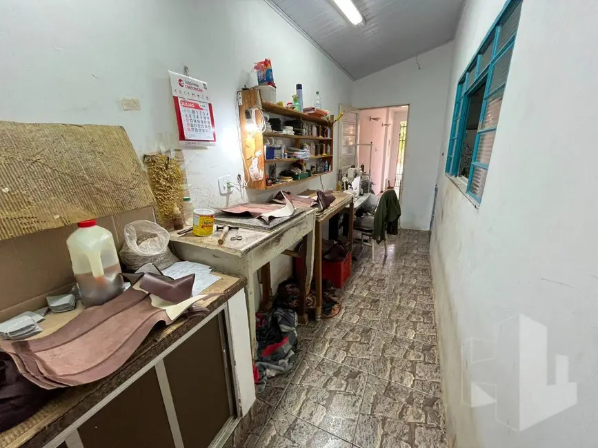 Foto 7 de Casa com 3 quartos à venda, 150m2 em Jardim Odete, Jau - SP