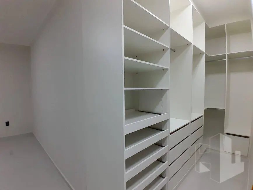 Foto 8 de Casa com 3 quartos à venda, 250m2 em Jardim das Paineiras, Jau - SP