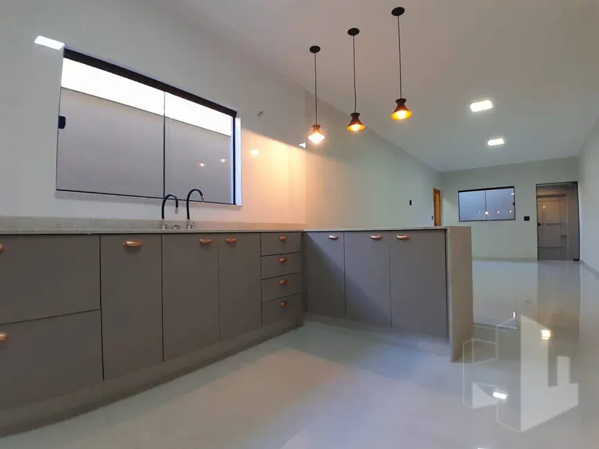 Foto 5 de Casa com 3 quartos à venda, 250m2 em Jardim das Paineiras, Jau - SP
