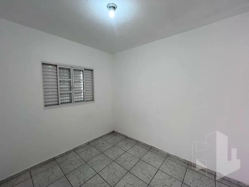 Foto 3 de Casa com 2 quartos à venda e para alugar, 200m2 em Jardim Bela Vista, Jau - SP