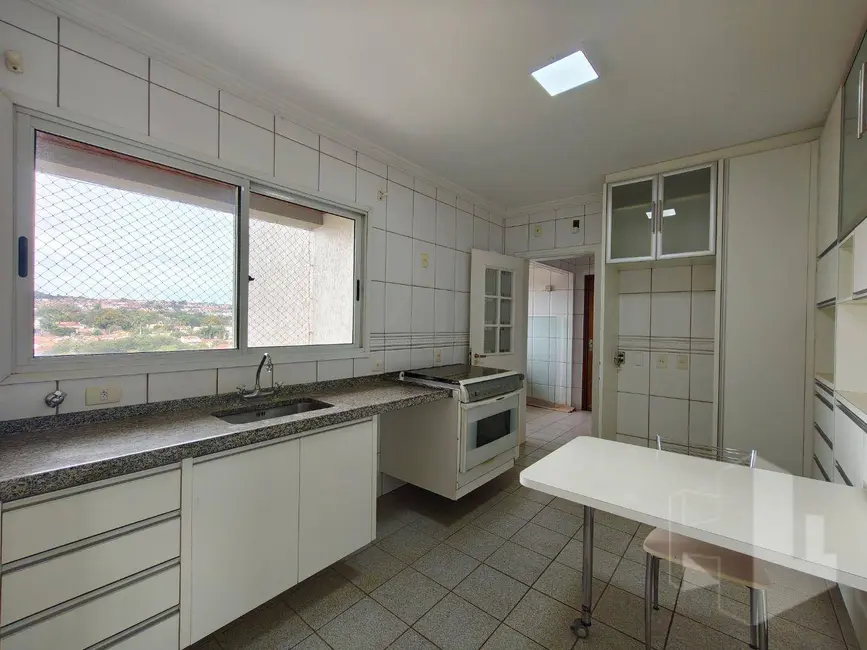 Foto 9 de Apartamento com 4 quartos à venda e para alugar, 232m2 em Vila Hilst, Jau - SP
