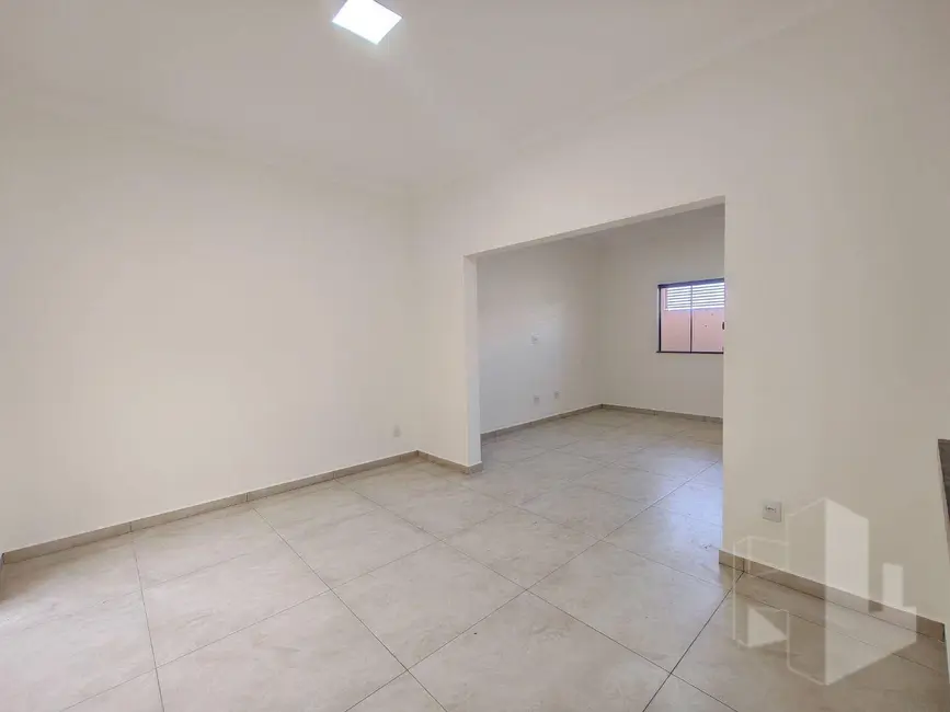 Foto 8 de Casa com 3 quartos à venda e para alugar, 200m2 em Jau - SP