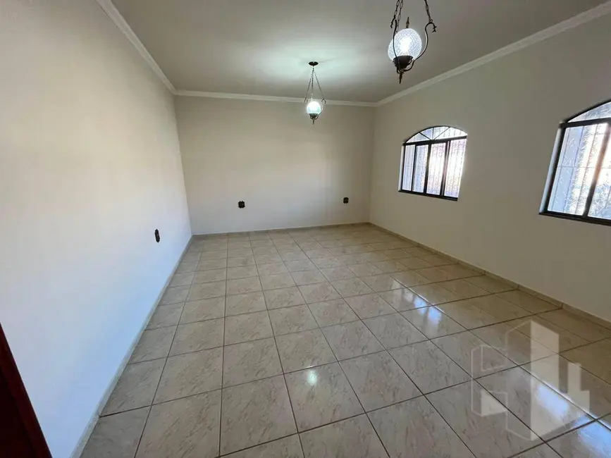 Foto 3 de Casa com 3 quartos à venda, 300m2 em Jardim Estádio, Jau - SP