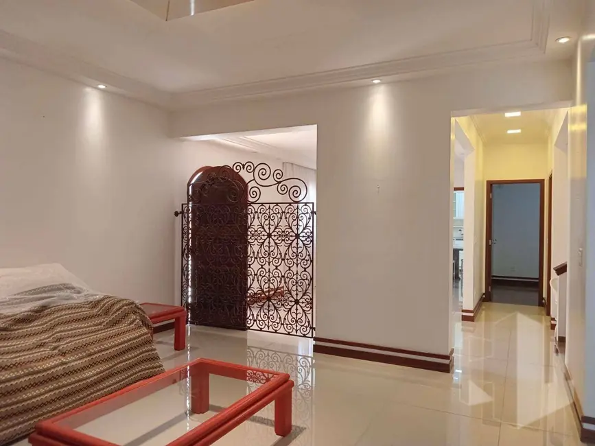 Foto 3 de Casa com 4 quartos à venda, 360m2 em Jardim Maria Luiza I, Jau - SP