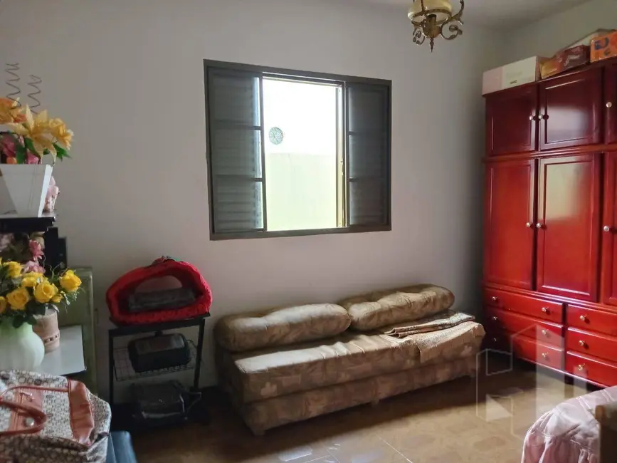 Foto 7 de Casa com 4 quartos à venda, 270m2 em Jardim Estádio, Jau - SP