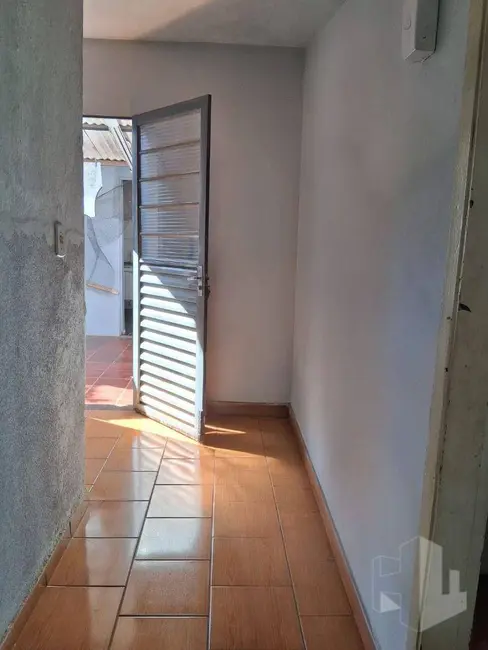 Foto 3 de Casa com 2 quartos à venda, 250m2 em Jardim Jorge Atalla, Jau - SP