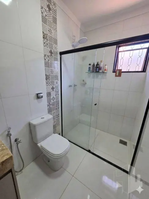 Casa com 3 quartos à venda, 162m2 em Jardim Santa Rosa, Jau - SP - imagem 8 Foto 8 de Casa com 3 quartos à venda, 162m2 em Jardim Santa Rosa, Jau - SP