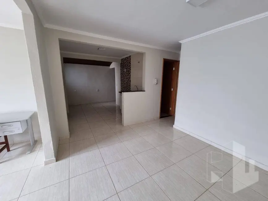 Foto 1 de Casa com 3 quartos à venda, 250m2 em Jardim Rosa Branca, Jau - SP