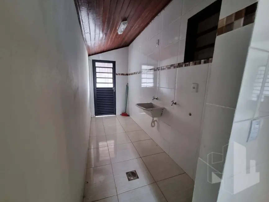 Foto 8 de Casa com 3 quartos à venda, 250m2 em Jardim Rosa Branca, Jau - SP