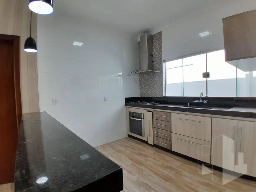 Foto 6 de Casa com 3 quartos à venda, 225m2 em Jardim Dona Emília, Jau - SP