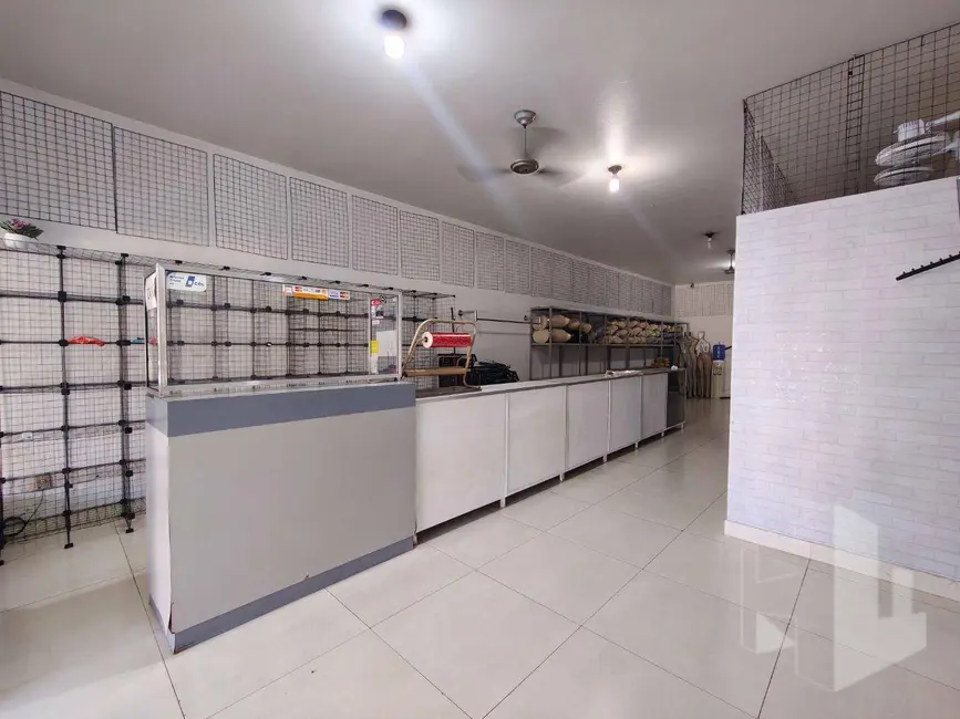 Foto 1 de Sala Comercial para alugar, 100m2 em Jardim Carolina, Jau - SP