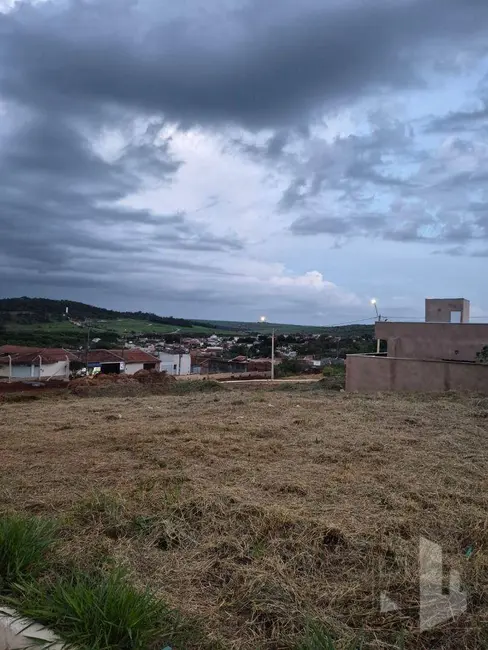 Foto 3 de Terreno / Lote à venda, 140m2 em Jardim Rosa Branca, Jau - SP