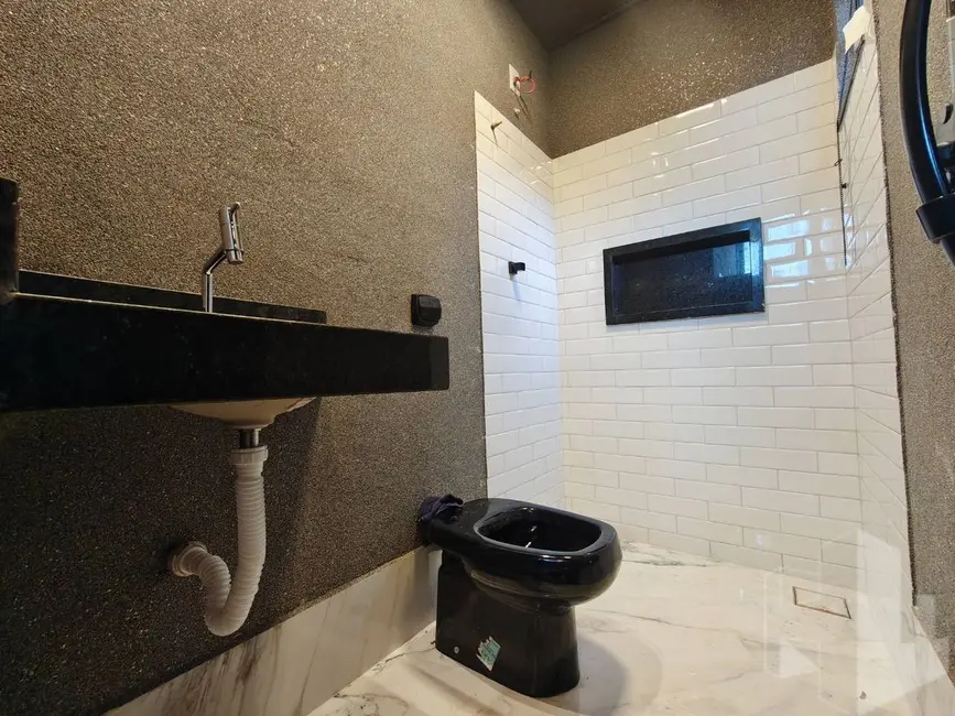 Kitnet com 1 quarto para alugar, 63m2 em Jardim Nova Jaú, Jau - SP - imagem 8 Foto 8 de Kitnet com 1 quarto para alugar, 63m2 em Jardim Nova Jaú, Jau - SP
