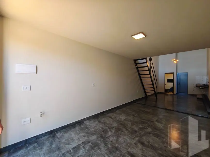 Foto 3 de Kitnet com 1 quarto para alugar, 63m2 em Jardim Nova Jaú, Jau - SP