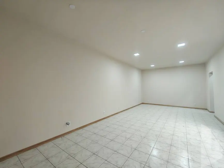 Foto 3 de Sala Comercial para alugar, 50m2 em Centro, Jau - SP