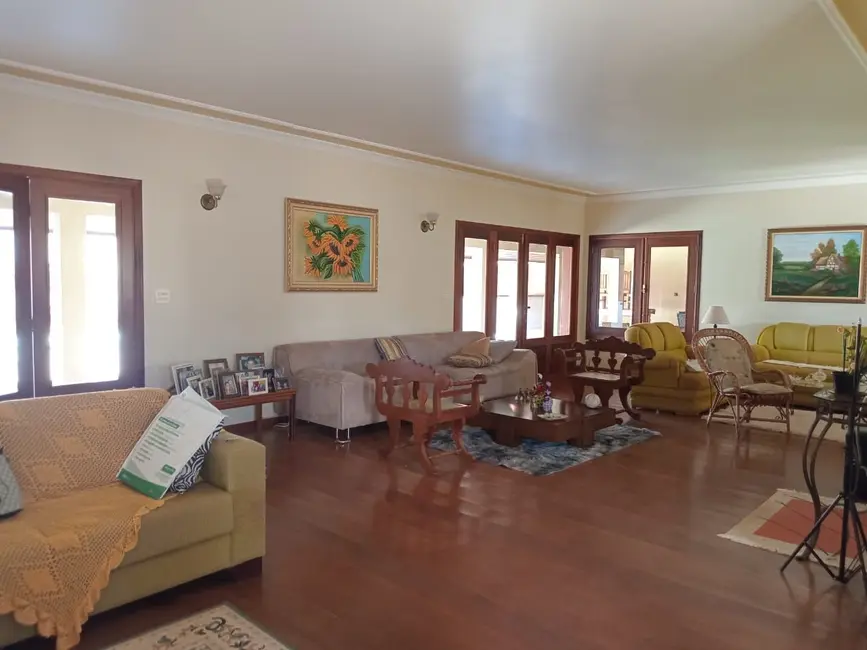 Foto 7 de Casa com 3 quartos à venda, 900m2 em Jardim Alvorada, Jau - SP