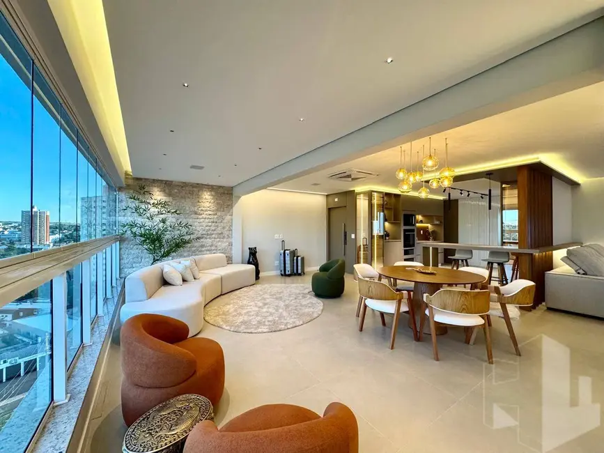 Foto 3 de Apartamento com 3 quartos à venda, 156m2 em Jardim Diamante, Jau - SP