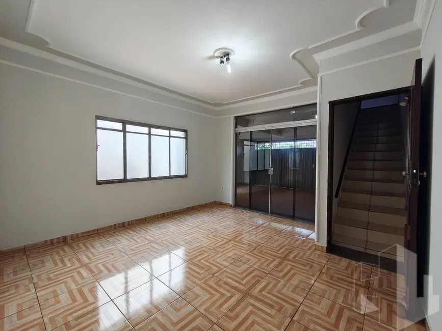 Casa com 3 quartos à venda e para alugar, 140m2 em Jardim Padre Augusto Sani, Jau - SP - imagem 6 Foto 6 de Casa com 3 quartos à venda e para alugar, 140m2 em Jardim Padre Augusto Sani, Jau - SP