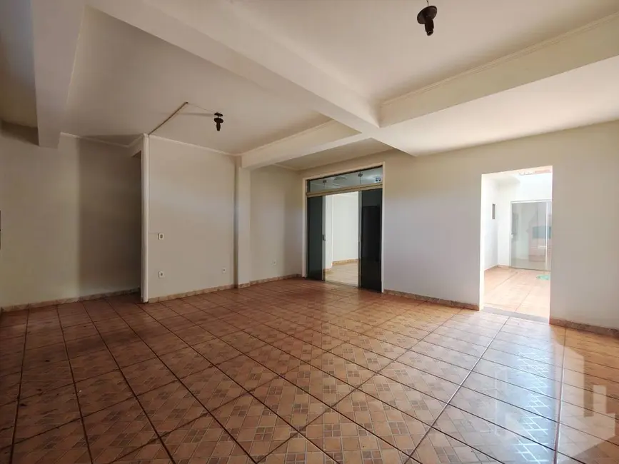 Casa com 3 quartos à venda e para alugar, 140m2 em Jardim Padre Augusto Sani, Jau - SP - imagem 1 Foto 1 de Casa com 3 quartos à venda e para alugar, 140m2 em Jardim Padre Augusto Sani, Jau - SP