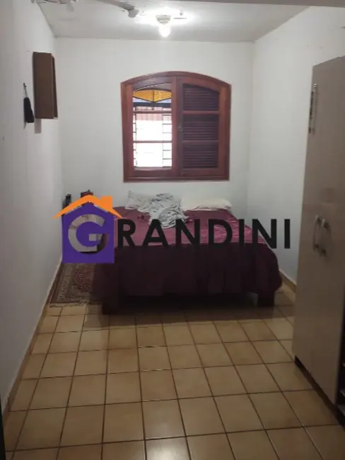 Foto 1 de Casa com 2 quartos à venda, 150m2 em Vila Universitária, Mogi Mirim, SP