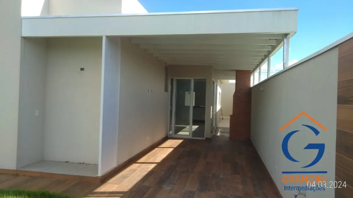 Foto 2 de Casa de Condomínio com 2 quartos à venda, 355m2 em Estiva Gerbi - SP