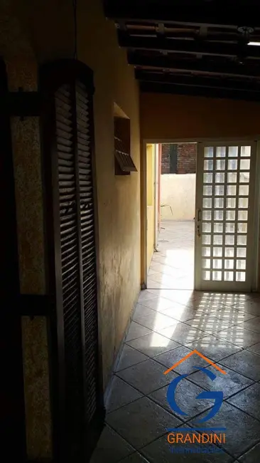 Foto 3 de Casa com 3 quartos à venda, 150m2 em Tucura, Mogi Mirim - SP