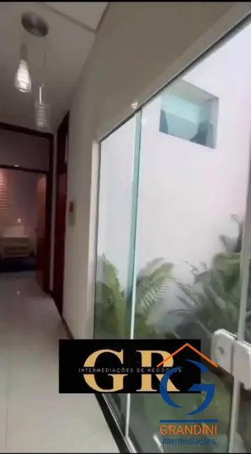 Foto 9 de Casa com 2 quartos à venda, 220m2 em Mogi Mirim - SP