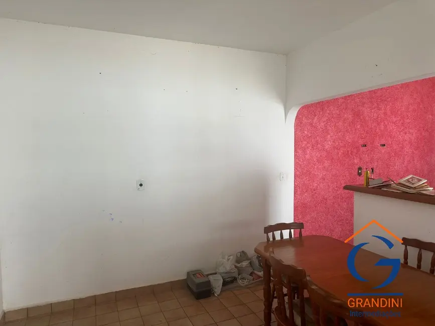 Foto 3 de Casa com 3 quartos à venda, 300m2 em Jardim Longatto, Mogi Mirim - SP