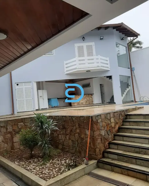 Casa com 4 quartos à venda, 414m2 em Pastoril, Ribeirao Pires - SP - imagem 5 Foto 5 de Casa com 4 quartos à venda, 414m2 em Pastoril, Ribeirao Pires - SP