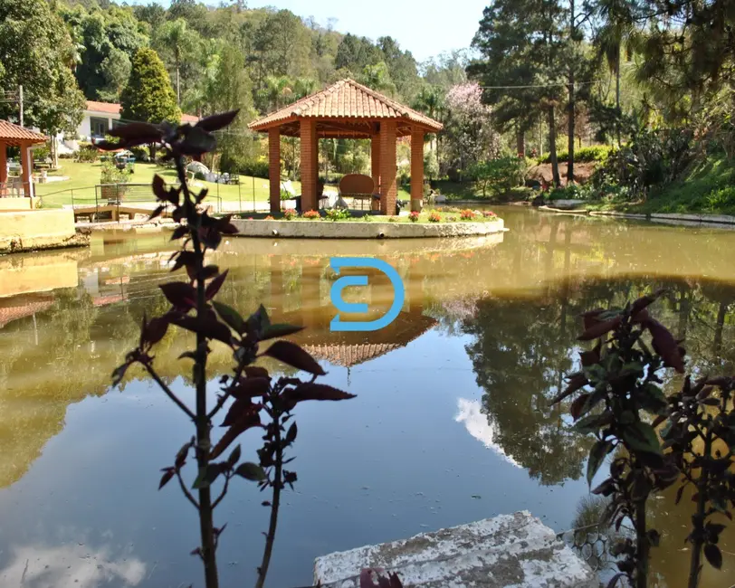 Chácara com 7 quartos à venda em Mairinque - SP - imagem 4 Foto 4 de Chácara com 7 quartos à venda em Mairinque - SP