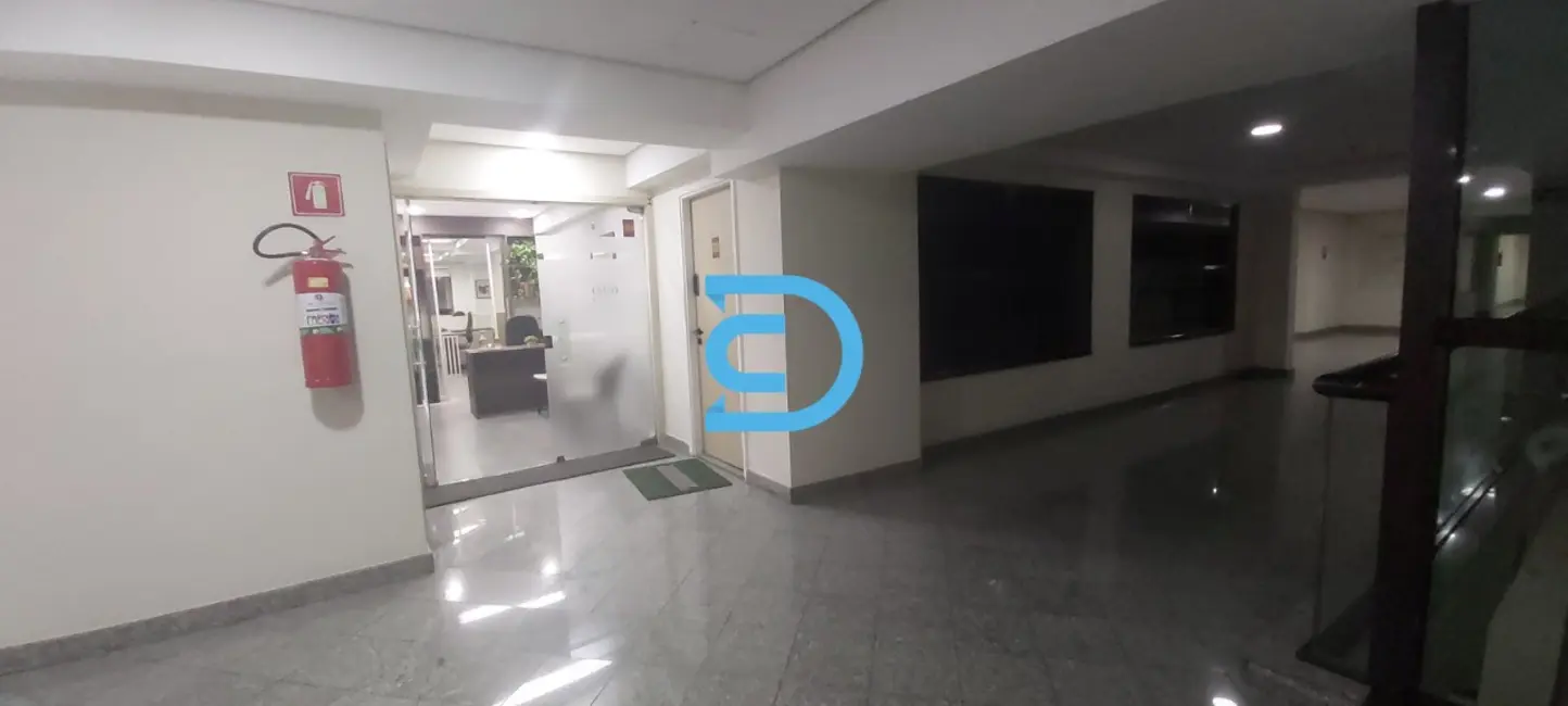 Sala Comercial para alugar, 200m2 em Barueri - SP - imagem 2 Foto 2 de Sala Comercial para alugar, 200m2 em Barueri - SP