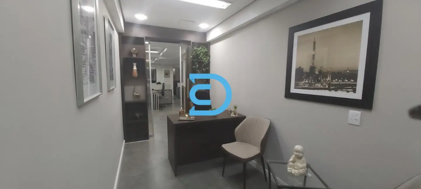 Sala Comercial para alugar, 200m2 em Barueri - SP - imagem 4 Foto 4 de Sala Comercial para alugar, 200m2 em Barueri - SP